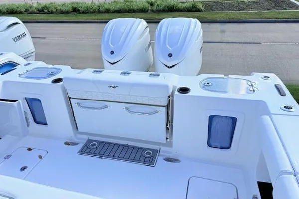 Tidewater 302-CC-ADVENTURE image