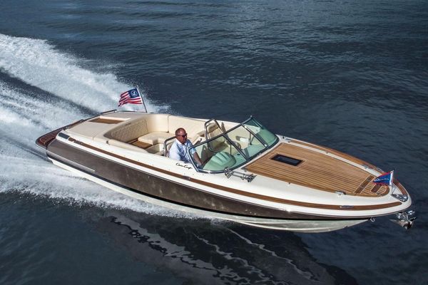 Chris-Craft Corsair 27 - main image
