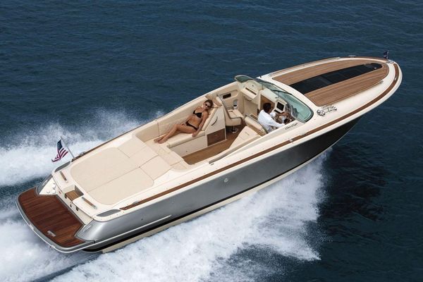 Chris-Craft Corsair 34 - main image