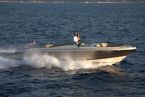 Chris-Craft Launch 34 - main image