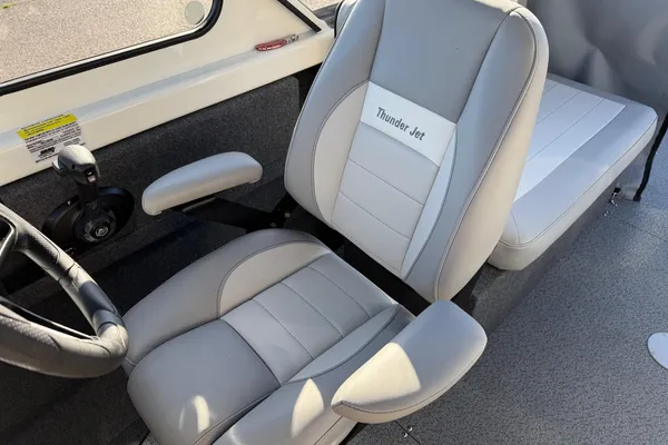 Thunder-jet 185-LUXOR image