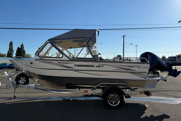 Thunder-jet 185-LUXOR image