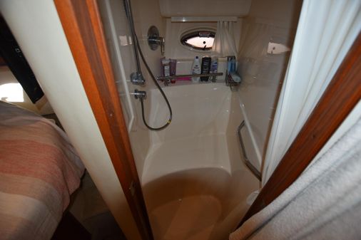 Sea Ray 40 Sundancer image