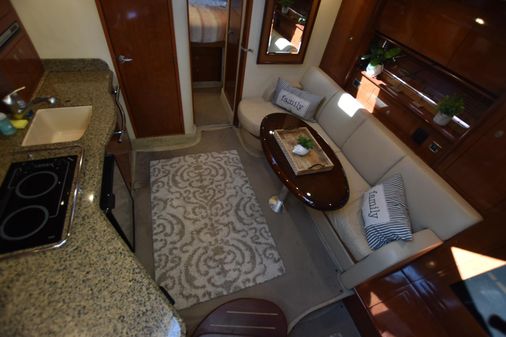 Sea Ray 40 Sundancer image