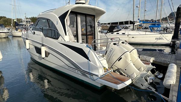 Beneteau Antares 9