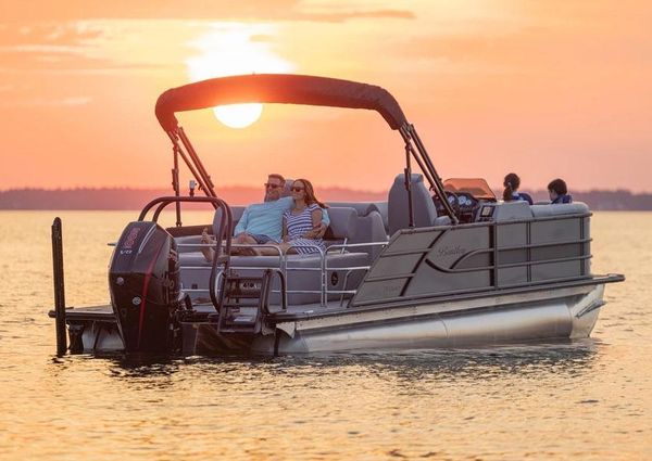 Bentley-pontoons LEGACY-243-QSB image
