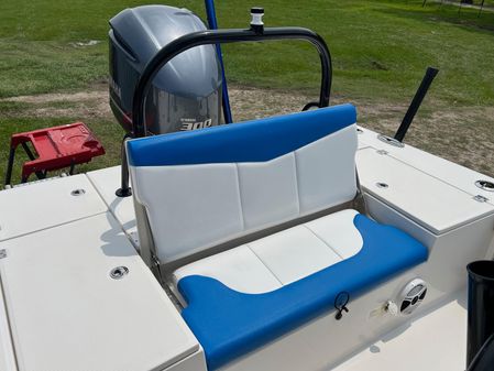 Robalo 246-CAYMAN image