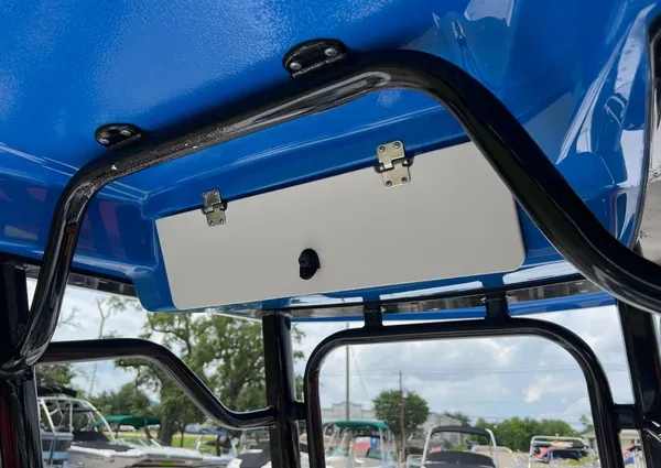 Robalo 246-CAYMAN image