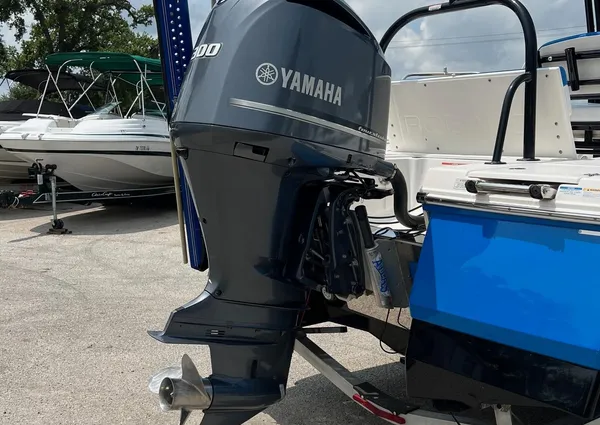 Robalo 246-CAYMAN image