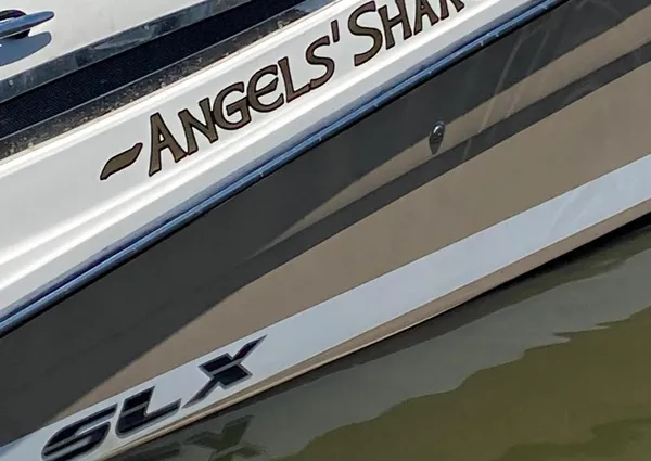 Sea-ray 270-SLX image