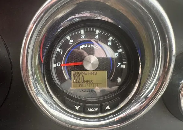 Sea-ray 270-SLX image