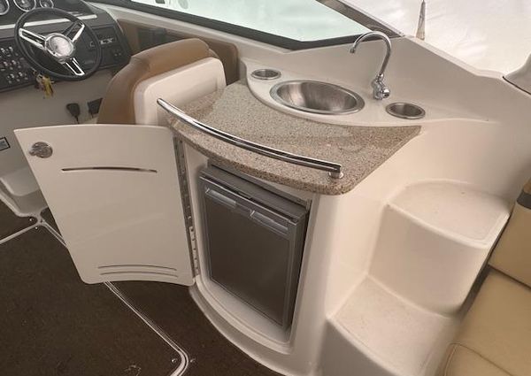 Sea-ray 270-SLX image