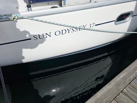 Jeanneau SUN-ODYSSEY-37 image