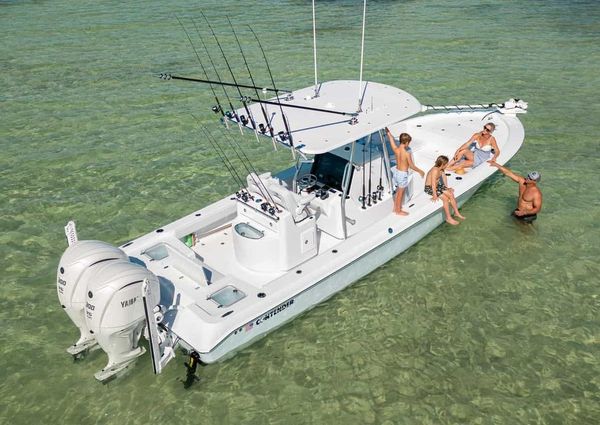 Contender 29-BAY image