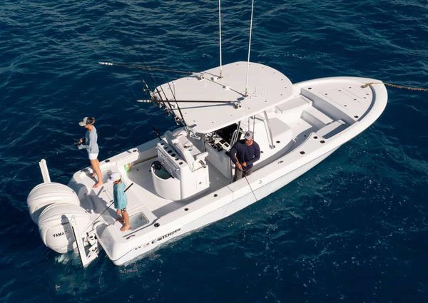 Contender 29-BAY image