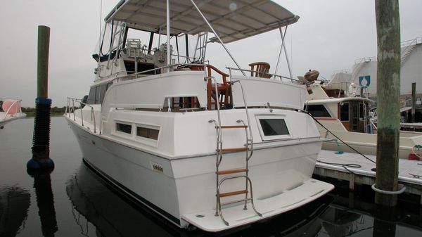 Viking Dbl Cabin Motor Yacht 