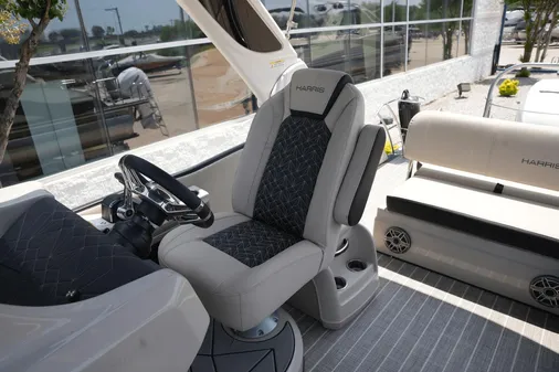 Harris 250 Grand Mariner image