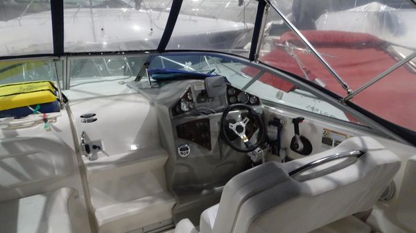 Bayliner 255 image