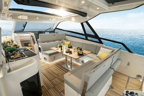 Bavaria VIDA-33 image