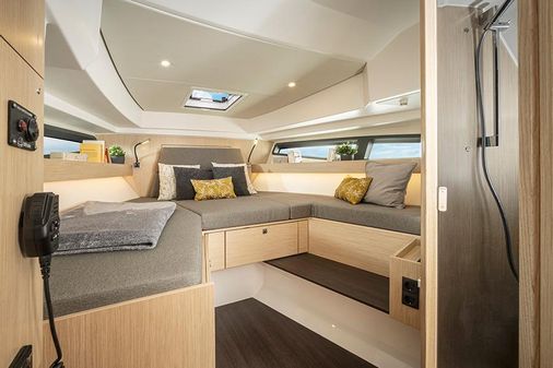 Bavaria VIDA-33 image