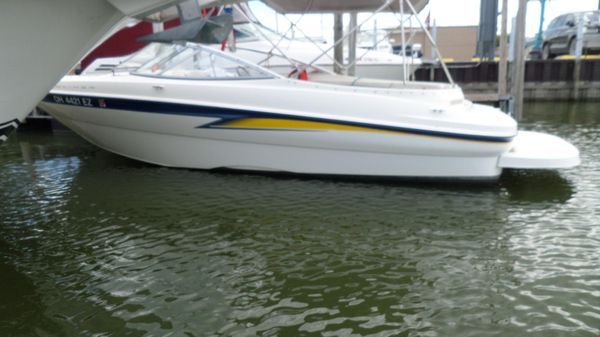 Bayliner 219 SD