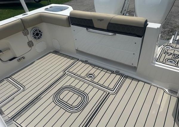 Tidewater 320-CC-ADVENTURE image