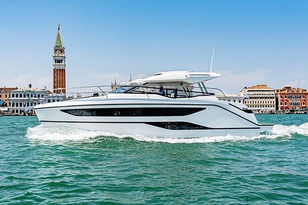 Bavaria SR38 - main image