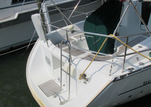 Beneteau 323 image