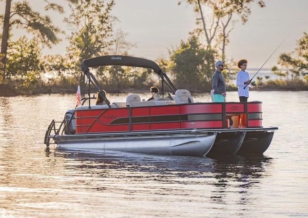 Bentley-pontoons FISH-243-FWD-CW image