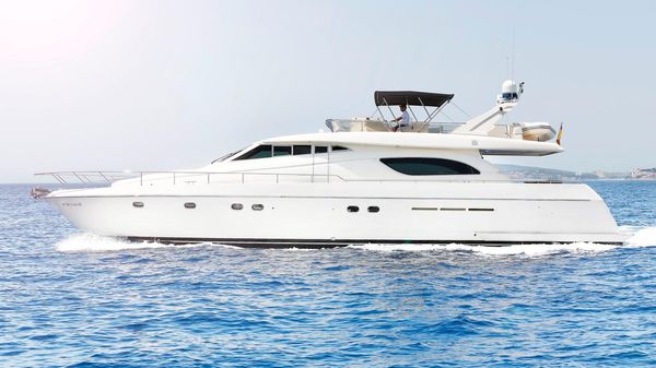 Ferretti Yachts 70 