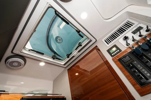 Valhalla Boatworks V-46 image