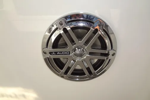 Formula 240 Bowrider image