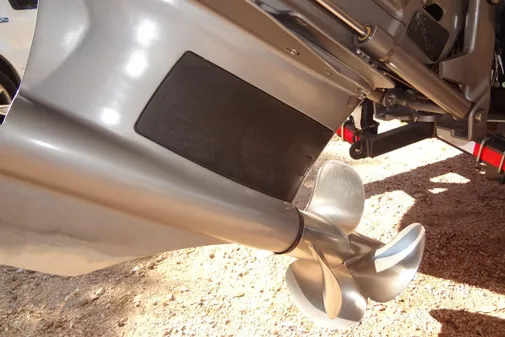 Formula 240 Bowrider image