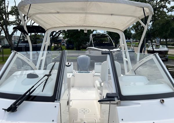 Everglades 230-DUAL-CONSOLE image