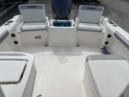 Everglades 230-DUAL-CONSOLE image