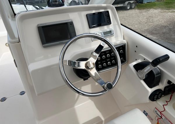 Everglades 230-DUAL-CONSOLE image