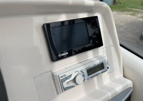 Everglades 230-DUAL-CONSOLE image