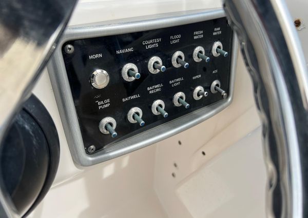 Everglades 230-DUAL-CONSOLE image