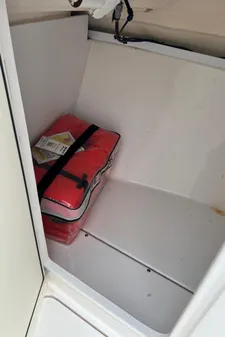 Everglades 230-DUAL-CONSOLE image