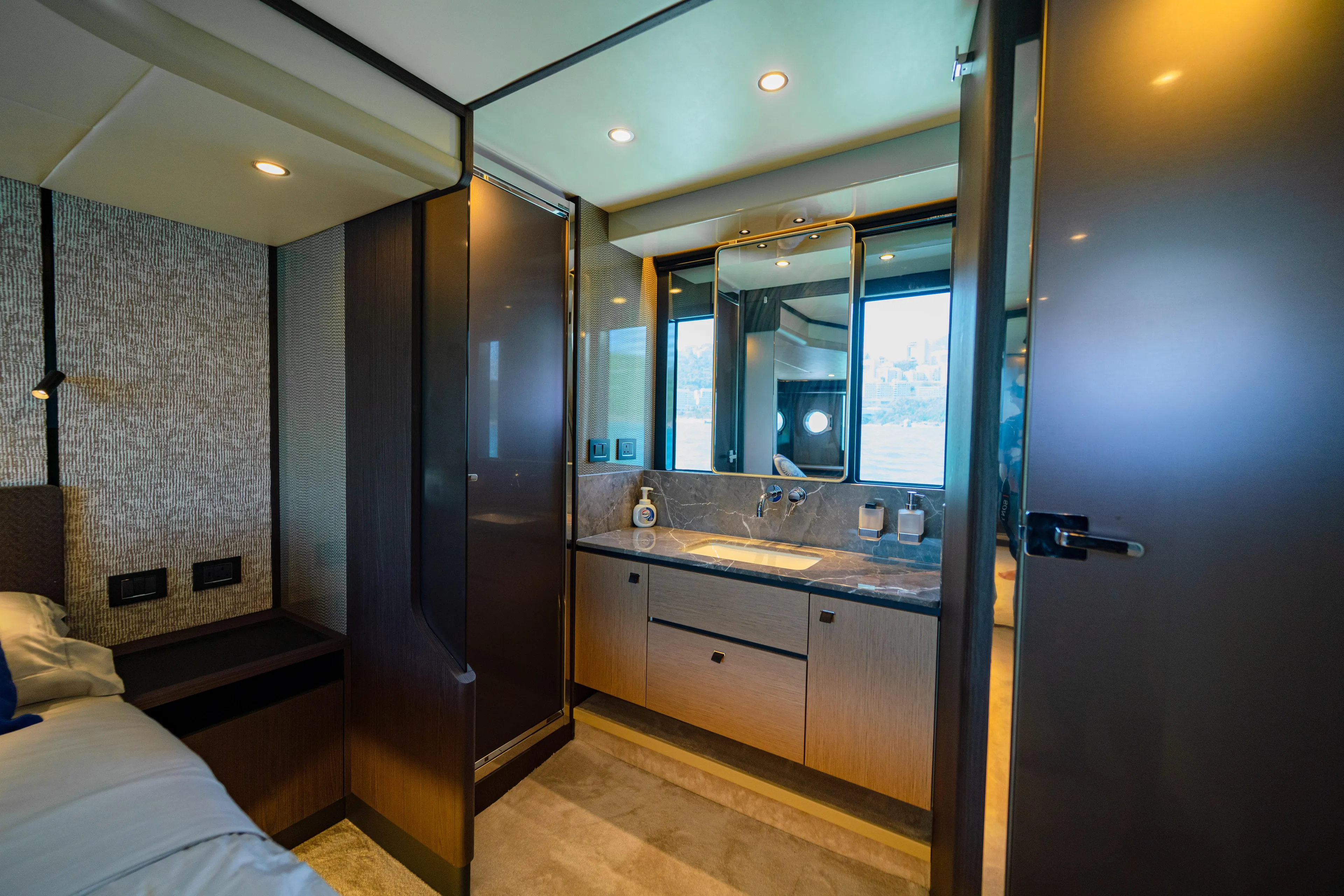 Absolute 56-FLY image