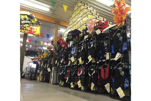 Lund 1600-FURY-TILLER image