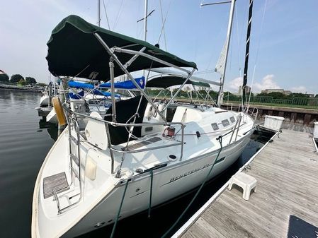 Beneteau OCEANIS-373 image