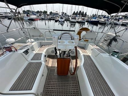 Beneteau OCEANIS-373 image