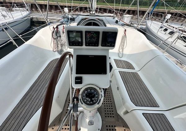 Beneteau OCEANIS-373 image