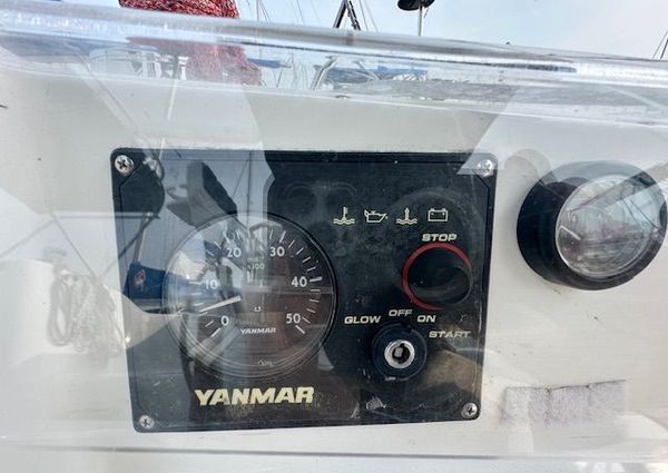 Beneteau OCEANIS-373 image