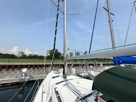 Beneteau OCEANIS-373 image