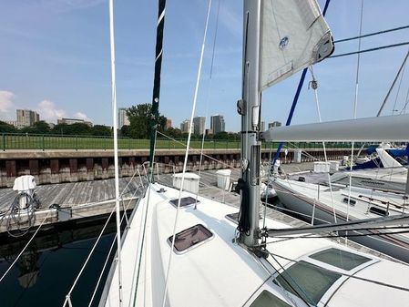 Beneteau OCEANIS-373 image
