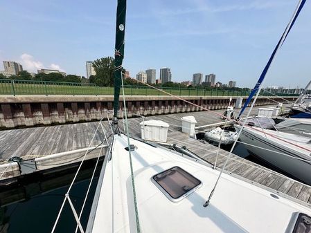 Beneteau OCEANIS-373 image