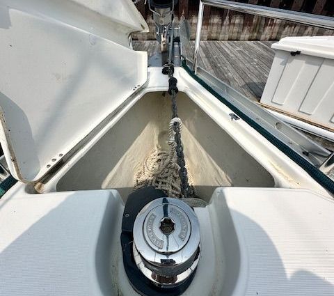 Beneteau OCEANIS-373 image