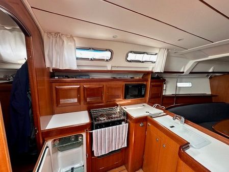 Beneteau OCEANIS-373 image